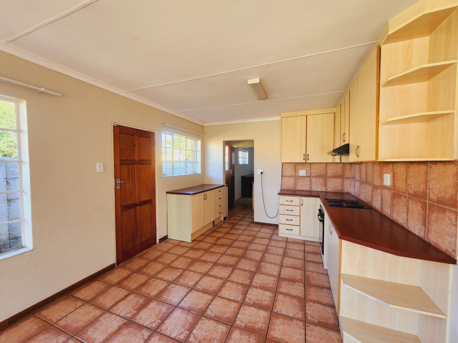 2 Bedroom Property for Sale in Potchefstroom North West